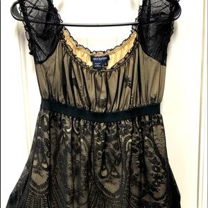 Lace blouse by Max Edition